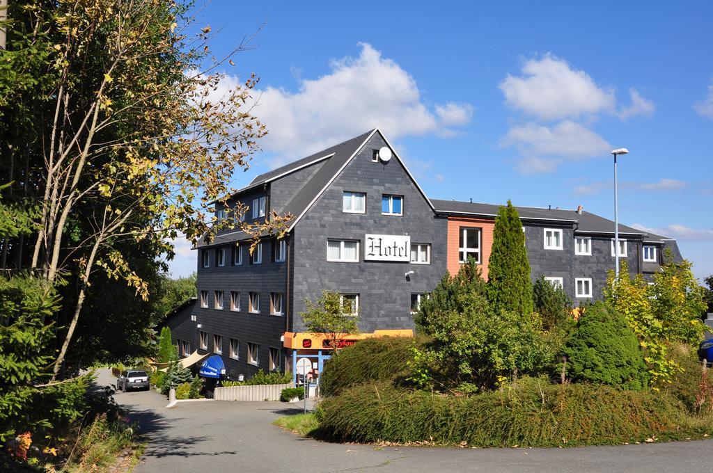Hotel An Der Alten Porzelline Нойхаус-ам-Реннвег Экстерьер фото